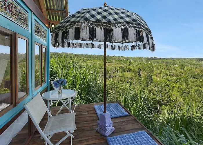 ベッド・アンド・ブレックファスト Waterfall Treehouse Cabins 3*